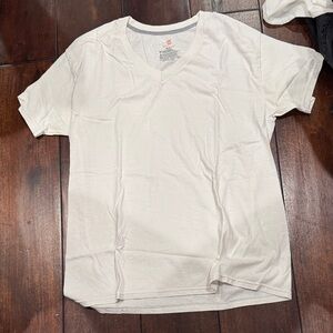 Hanes White V-Neck Short Sleeve Tee